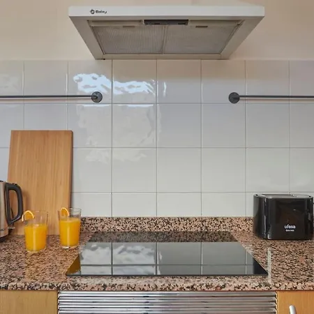 Casa Maria Duplex With Sea & Mountain Views, 15 Minutes Walk From The Marina Rubicon Vakantiehuis *