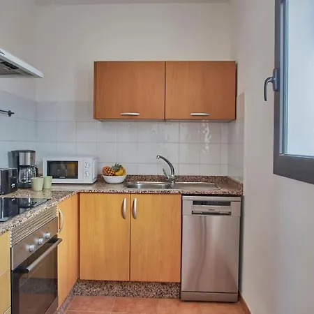 Casa Maria Duplex With Sea & Mountain Views, 15 Minutes Walk From The Marina Rubicon Holiday home Playa Blanca (Lanzarote)