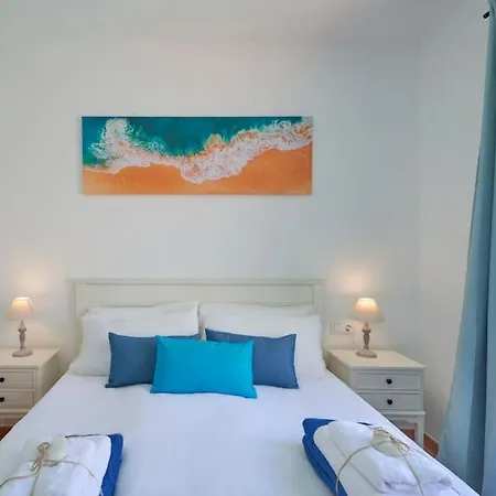 Casa Maria Duplex With Sea & Mountain Views, 15 Minutes Walk From The Marina Rubicon *