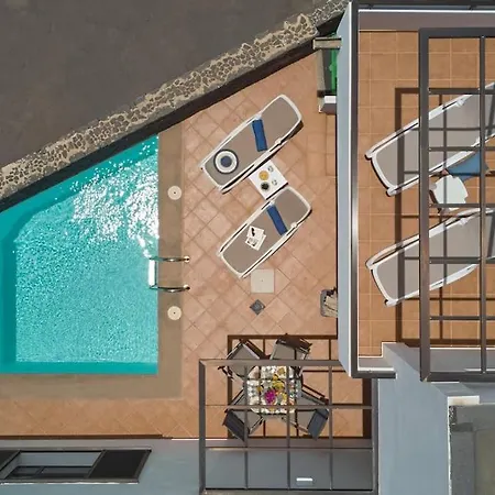 Casa Maria Duplex With Sea & Mountain Views, 15 Minutes Walk From The Marina Rubicon * Playa Blanca (Lanzarote)